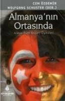 Almanya'nın Ortasında (Ciltli)