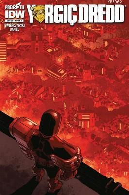 Yargıç Dredd Sayı 8 Kapak A - Çizgi Roman Dergisi